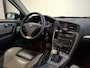 Volvo S60 2.4 Momentum Automaat (Leder / Xenon / Trekhaak)