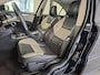 Volvo S60 2.4 Momentum Automaat (Leder / Xenon / Trekhaak)