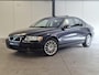 Volvo S60 2.4 Momentum Automaat (Leder / Xenon / Trekhaak)