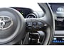 Toyota Yaris 1.5 Hybrid Dynamic Stoelverwarming l Camera l Climate Control l Cruise Control l DAB l Keyless Entry & Start l LED l Lichtmetalen Velgen