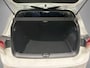 Volkswagen Golf 1.0 eTSI 110pk DSG Life Business · Camera · Stoelverwarming · Apple/Android Car Play · Dodehoeksensor · Trekhaak afneembaar · 18'' velgen · Elektrische stoelverstelling