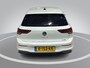 Volkswagen Golf 1.0 eTSI 110pk DSG Life Business · Camera · Stoelverwarming · Apple/Android Car Play · Dodehoeksensor · Trekhaak afneembaar · 18'' velgen · Elektrische stoelverstelling