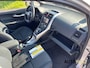Toyota Auris 1.8 Full Hybrid Business|CAMERA|NL AUTO|XENON|GOED ONDERHOUDEN