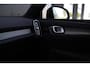 Volvo XC40 1.5 T5 Recharge R-Design | Panoramadak | Trekhaak | Stoelverwarming | Camera |