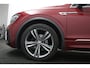 Volkswagen Tiguan 1.4 TSI 150pk ACT DSG Comfortline Business R | Automaat | R-Line | Panoramadak | Winter Pakket |