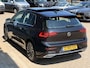 Volkswagen Golf 1.5 TSI 1st Edition | Pano | Stoel/Stuurverwarming | ACC | Massage | Memory | Sfeerverlichting