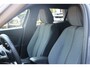 Peugeot 2008 1.2 Hybrid 136 Allure | PDC V+A | Cruise| Keyless | Apple carplay | LED | LMV 17"| DAB |