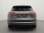Audi E-tron 55 quattro S edition 95 kWh | LED Matrix | Leder | Panoramadak | Elek. Achterklep | Head-up Display | Navigatie | Side assist | Stoelverwarming Voor & Achter | 360 camera |