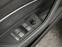 Audi E-tron 55 quattro S edition 95 kWh | LED Matrix | Leder | Panoramadak | Elek. Achterklep | Head-up Display | Navigatie | Side assist | Stoelverwarming Voor & Achter | 360 camera |