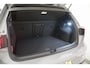 Volkswagen Golf 1.5 eTSI R-Line Panoramadak | CarPlay | Stoelverwarming