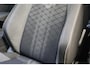 Volkswagen Golf 1.5 eTSI R-Line Panoramadak | CarPlay | Stoelverwarming