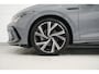 Volkswagen Golf 1.5 eTSI R-Line Panoramadak | CarPlay | Stoelverwarming