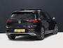 Volkswagen Golf 1.5 eTSI R-Line [SCHUIFKANTELDAK, APPLE CARPLAY, ANDROID, TREKHAAK, MEMORY SEATS, STOEL-/STUURVERWARMING, ADAPTIVE CRUISE, PDC V+A, DIGITAL DASH, SFEERVERLICHTING, NAVIGATIE]