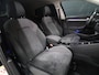 Volkswagen Golf 1.5 eTSI R-Line [SCHUIFKANTELDAK, APPLE CARPLAY, ANDROID, TREKHAAK, MEMORY SEATS, STOEL-/STUURVERWARMING, ADAPTIVE CRUISE, PDC V+A, DIGITAL DASH, SFEERVERLICHTING, NAVIGATIE]