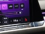 Volkswagen Golf 1.5 eTSI R-Line [SCHUIFKANTELDAK, APPLE CARPLAY, ANDROID, TREKHAAK, MEMORY SEATS, STOEL-/STUURVERWARMING, ADAPTIVE CRUISE, PDC V+A, DIGITAL DASH, SFEERVERLICHTING, NAVIGATIE]