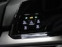 Volkswagen Golf 1.5 eTSI R-Line [SCHUIFKANTELDAK, APPLE CARPLAY, ANDROID, TREKHAAK, MEMORY SEATS, STOEL-/STUURVERWARMING, ADAPTIVE CRUISE, PDC V+A, DIGITAL DASH, SFEERVERLICHTING, NAVIGATIE]