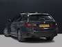 BMW 3-Serie Touring 330e xDrive M Sport [SCHUIFKANTELDAK, TREKHAAK, APPLE CARPLAY, ANDROID, CAMERA, STOELVERWARMING, PDC V+A, CRUISE, CLIMATE 3-ZONE, LASERLICHT, HIFI AUDIO, COMFORT ACCESS, DIGITAL DASH, ELEKTRISCHE ACHTERKLEP, NIE