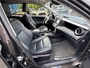 Toyota RAV4 2.5 HYBRID AWD EXECUTIVE BUSINESS NL-AUTO DEALER-OND ALARM LEDER EL-MEMORYSTOEL STOELVERW EL-ACHTERKLEP ALL SEASON AFN-TREKHAAK 1650-KG TREKGEW LED