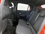 Lancia Ypsilon 1.2 Turbo Hybrid HF Line 110pk Automaat | HF Line | VOORRAAD KORTING | SNEL LEVERBAAR | NIEUW | Navigatie | Climate Control | Adaptieve Cruise Control | Camera/Parkeersensoren Voor + Achter | Dodehoekdetectie | LED | 17" Lichtmetalen Velgen | Apple Carplay/Android Auto |
