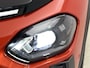 Lancia Ypsilon 1.2 Turbo Hybrid HF Line 110pk Automaat | HF Line | VOORRAAD KORTING | SNEL LEVERBAAR | NIEUW | Navigatie | Climate Control | Adaptieve Cruise Control | Camera/Parkeersensoren Voor + Achter | Dodehoekdetectie | LED | 17" Lichtmetalen Velgen | Apple Carplay/Android Auto |
