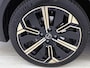 Lancia Ypsilon 1.2 Turbo Hybrid HF Line 110pk Automaat | HF Line | VOORRAAD KORTING | SNEL LEVERBAAR | NIEUW | Navigatie | Climate Control | Adaptieve Cruise Control | Camera/Parkeersensoren Voor + Achter | Dodehoekdetectie | LED | 17" Lichtmetalen Velgen | Apple Carplay/Android Auto |