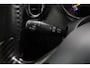 Renault Captur 1.2 TCe Helly Hansen Automaat | Navigatie | Achteruitrijcamera | Cruise Control | Trekhaak | lederen bekleding |
