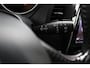 Renault Captur 1.2 TCe Helly Hansen Automaat | Navigatie | Achteruitrijcamera | Cruise Control | Trekhaak | lederen bekleding |
