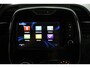 Renault Captur 1.2 TCe Helly Hansen Automaat | Navigatie | Achteruitrijcamera | Cruise Control | Trekhaak | lederen bekleding |