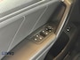 Volkswagen Tiguan 1.5 TSI R-Line | IQ.Lights 360 Cam HuD Sfeer Keyless CarPlay Elek kofferklep