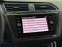 Volkswagen Tiguan 1.5 TSI R-Line | IQ.Lights 360 Cam HuD Sfeer Keyless CarPlay Elek kofferklep