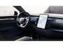 Volvo EX30 P5 Long Range Plus Europa 69 kWh | Adaptieve Cruise Control met Pilot Assist | Sfeerverlichting interieur | Premium audio by Harman Kardon | Verwarmbare voorstoelen + stuurwiel | Park Assist voor + achter | Parkeercamera | Blind Spot Information System | 19" lichtmetalen wielen