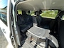 Mercedes-Benz eVito Tourer eVito XL 205PK PRO 9-Pers + 17"/ Navi/ Clima/ Cruise/ Leder/ Camera/ Privacy Glass/ Stoelverwarming/ NL auto