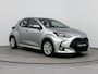 Toyota Yaris 1.5 Hybrid 115 Dynamic Limited | Parkeersensoren V+A | Stoel & Stuur Verwarming |