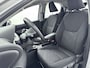 Toyota Yaris 1.5 Hybrid 115 Dynamic Limited | Parkeersensoren V+A | Stoel & Stuur Verwarming |