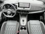 Nissan Qashqai 1.3 MHEV Xtronic Tekna Plus / Fabrieksgarantie tot 10-2028 / Panorama dak / HUD / BOSE audio / Leder / Stuur- en stoelverwarming / 1.800 kg trekgewicht / Navigatie / Apple Carplay Android / 20" LM wielen & All Season banden /