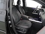 Mercedes-Benz GLA 180 AMG Line | AMG | Stoelverwarming | Achteruitverwarming | Sfeerverlichting |