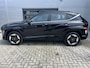 Hyundai Kona Electric Comfort 65.4 kWh | SoH 98.5% | Navigatie/ Apple Carplay/Android Auto | Achteruitrijcamera | PDC V+A | NL Auto | vast Trekhaak |