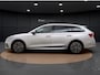 Skoda Octavia Combi 1.0 TSI Business Edition | Elek. Achterklep | Parkeerhulp | LED | Getint Glas | Carplay |
