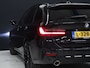 BMW 3-Serie Touring 320e Business Edition Plus [SCHUIFKANTELDAK, APPLE CARPLAY, ANDROID, STOELVERWARMING, PDC V+A, CRUISE, CLIMATE 3-ZONE, LASERLICHT, COMFORT ACCESS, VOL LEDER, DIGITAL DASH, LED KOPLAMPEN, ELEKTRISCHE ACHTERKLEP, NIEUWST