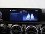 Mercedes-Benz A-klasse 250e Business Solution AMG | Panoramaschuifdak | Premium Plus | Head-up display | Dodehoekassistent |