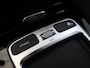 Mercedes-Benz A-klasse 250e Business Solution AMG | Panoramaschuifdak | Premium Plus | Head-up display | Dodehoekassistent |
