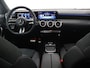 Mercedes-Benz A-klasse 250e Business Solution AMG | Panoramaschuifdak | Premium Plus | Head-up display | Dodehoekassistent |