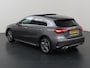 Mercedes-Benz A-klasse 250e Business Solution AMG | Panoramaschuifdak | Premium Plus | Head-up display | Dodehoekassistent |