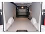 Peugeot Expert 2.0 BlueHDi 145 L3 | Trekhaak | Stoelverwarming | Stuurbediening | Achteruitrijcamera | Parkeersensoren | Cruise control | Climate control | Apple/Android auto