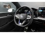 Volkswagen Golf 8.5 1.5 eHybrid GTE 272 Pk | Panorama dak | Stoel/Stuur verwarming | 360* Camera | Schuif/Kantel dak | Adaptive cruise controler | Keyless start | Apple CarPlay/Android Auto | Draadloze telefoonlader | IQ.Lights | Climate controle | Parkeersensoren V+A | Navigatie |