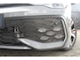 Volkswagen Golf 8.5 1.5 eHybrid GTE 272 Pk | Panorama dak | Stoel/Stuur verwarming | 360* Camera | Schuif/Kantel dak | Adaptive cruise controler | Keyless start | Apple CarPlay/Android Auto | Draadloze telefoonlader | IQ.Lights | Climate controle | Parkeersensoren V+A | Navigatie |
