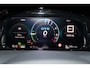 Volkswagen Golf 8.5 1.5 eHybrid GTE 272 Pk | Panorama dak | Stoel/Stuur verwarming | 360* Camera | Schuif/Kantel dak | Adaptive cruise controler | Keyless start | Apple CarPlay/Android Auto | Draadloze telefoonlader | IQ.Lights | Climate controle | Parkeersensoren V+A | Navigatie |
