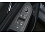 Volkswagen Golf 8.5 1.5 eHybrid GTE 272 Pk | Panorama dak | Stoel/Stuur verwarming | 360* Camera | Schuif/Kantel dak | Adaptive cruise controler | Keyless start | Apple CarPlay/Android Auto | Draadloze telefoonlader | IQ.Lights | Climate controle | Parkeersensoren V+A | Navigatie |