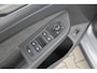Volkswagen Golf 8.5 1.5 eHybrid GTE 272 Pk | Panorama dak | Stoel/Stuur verwarming | 360* Camera | Schuif/Kantel dak | Adaptive cruise controler | Keyless start | Apple CarPlay/Android Auto | Draadloze telefoonlader | IQ.Lights | Climate controle | Parkeersensoren V+A | Navigatie |