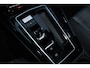 Volkswagen Golf 8.5 1.5 eHybrid GTE 272 Pk | Panorama dak | Stoel/Stuur verwarming | 360* Camera | Schuif/Kantel dak | Adaptive cruise controler | Keyless start | Apple CarPlay/Android Auto | Draadloze telefoonlader | IQ.Lights | Climate controle | Parkeersensoren V+A | Navigatie |